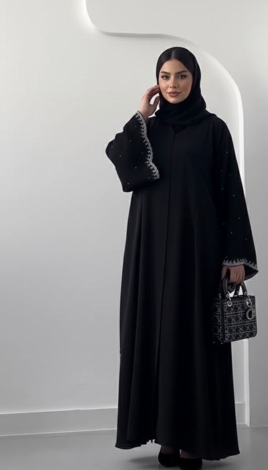 FATUSH ABAYA - عباية انثوية بلمسة راقية
