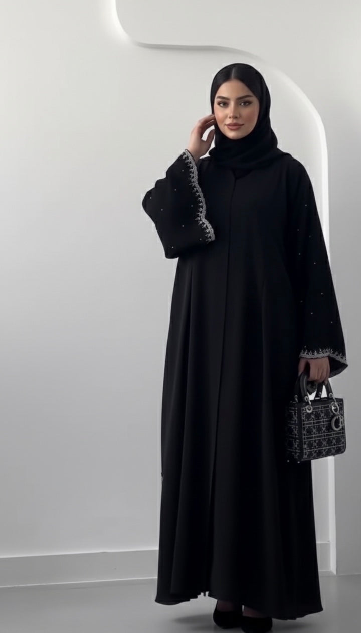 FATUSH ABAYA - عباية انثوية بلمسة راقية