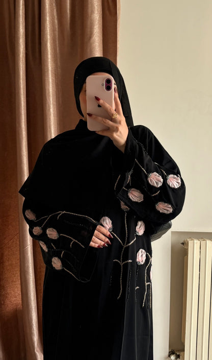 عباية ورود